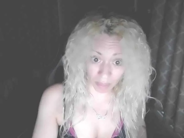 Live sex webcam photo for jayluvv #278292048