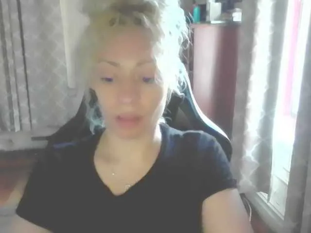Live sex webcam photo for jayluvv #278306535