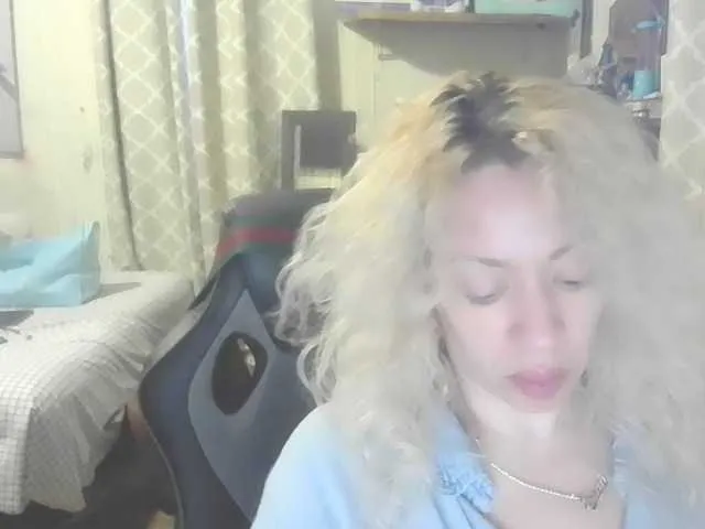 Live sex webcam photo for jayluvv #288511976