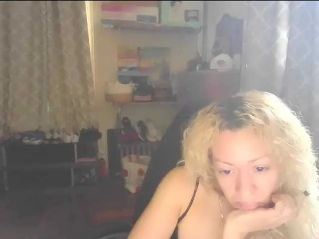 Live sex webcam photo for jayluvv #289823322
