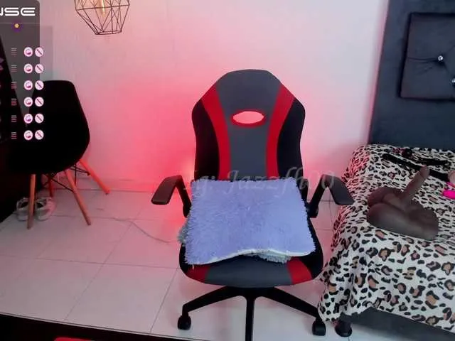 Live sex webcam photo for jazzfh #275864650