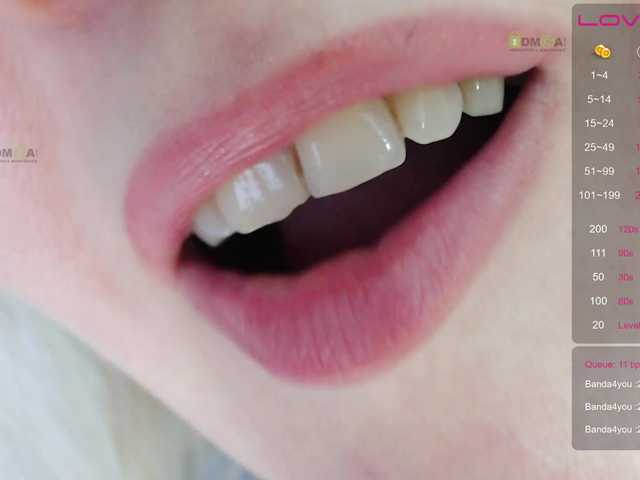 Live sex webcam photo for jeanne-2017 #272249682