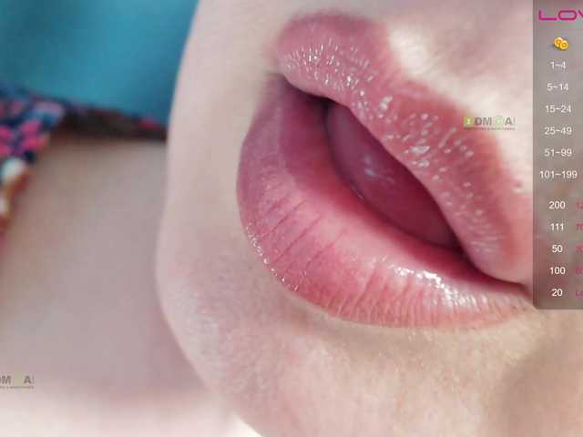 Live sex webcam photo for jeanne-2017 #290496941