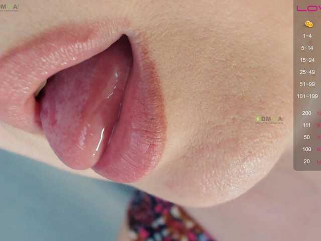 Live sex webcam photo for jeanne-2017 #291295043