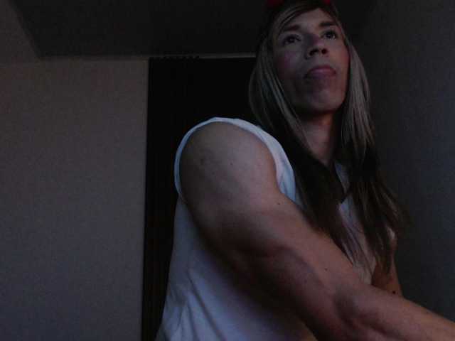 Live sex webcam photo for jeanys-sneider #290363819