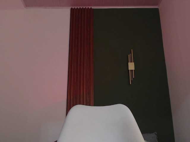 Live sex webcam photo for jeanys-sneider #290398338