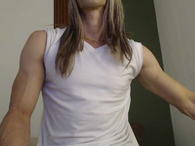 Live sex webcam photo for jeanys-sneider #290405502