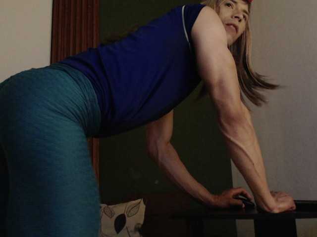 Live sex webcam photo for jeanys-sneider #290424598