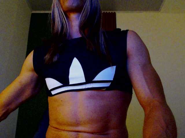 Live sex webcam photo for jeanys-sneider #290457037