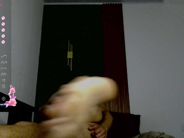 Live sex webcam photo for jeanys-sneider #290958022