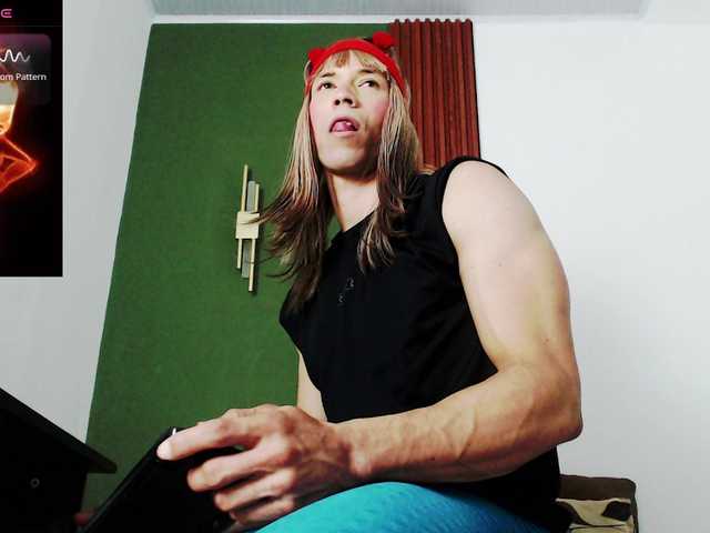 Live sex webcam photo for jeanys-sneider #291389557