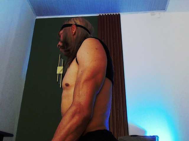 Live sex webcam photo for jeanys-sneider #292307299