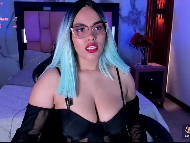Live sex webcam photo for jeen-taylor1 #291202304
