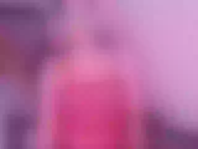 Live sex webcam photo for jeen-taylor1 #291380776