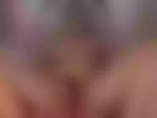 Live sex webcam photo for jeen-taylor1 #291789183