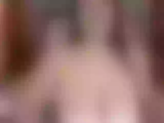 Live sex webcam photo for jeen-taylor1 #292146427