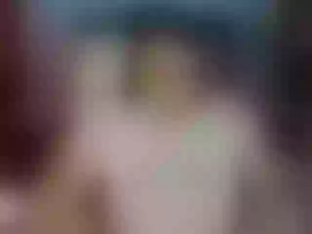 Live sex webcam photo for jeen-taylor1 #292265192