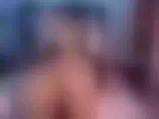 Live sex webcam photo for jeen-taylor1 #292272328