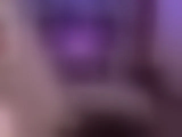 Live sex webcam photo for jeen-taylor1 #293112272