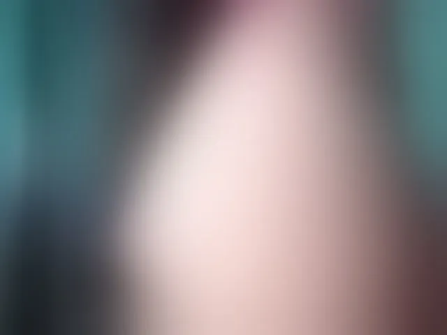 Live sex webcam photo for jeenn3 #274549114