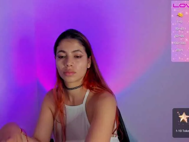 Live sex webcam photo for jeenn3 #275650869