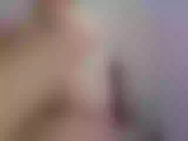 Live sex webcam photo for jeenn3 #276280279