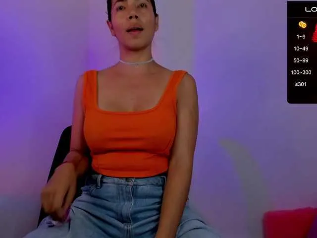 Live sex webcam photo for jeenn3 #276760803