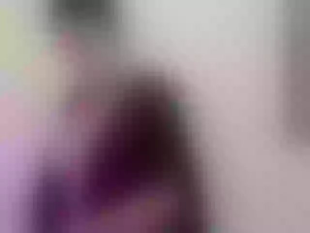 Live sex webcam photo for jeenn3 #277672059