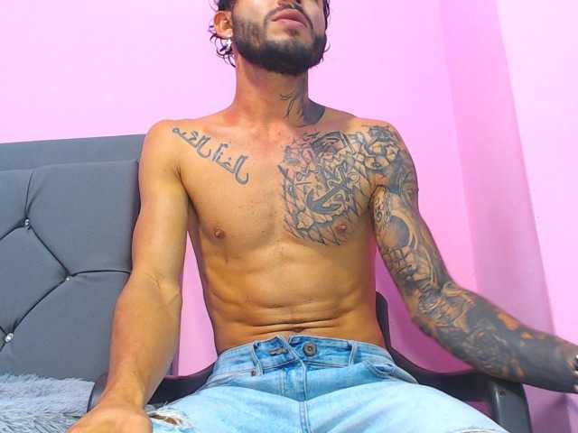 Live sex webcam photo for jeilerth #277227414