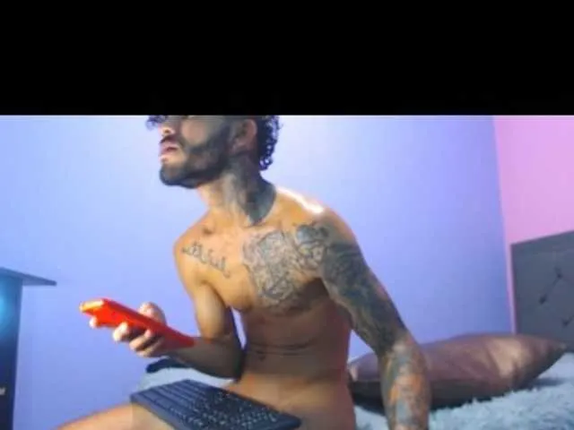 Live sex webcam photo for jeilerth #277243419