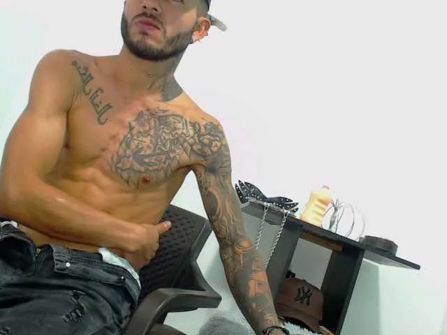 Live sex webcam photo for jeilerth #277339951