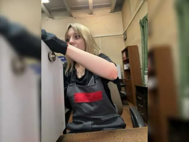 Live sex webcam photo for jellyPriestess #278131630