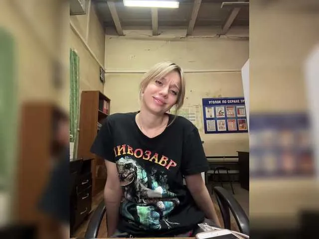 Live sex webcam photo for jellyPriestess #288088778