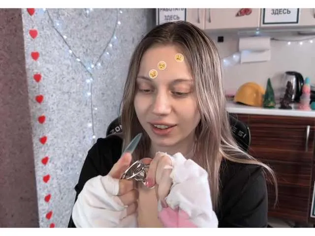 Live sex webcam photo for jellyPriestess #290889015