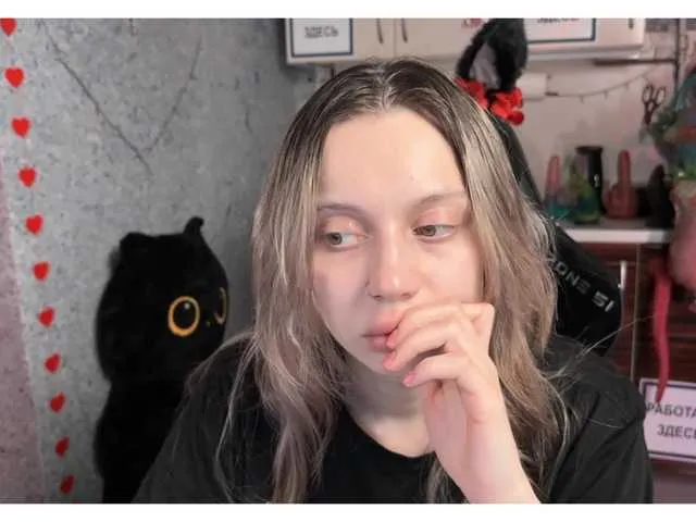 Live sex webcam photo for jellyPriestess #290938657