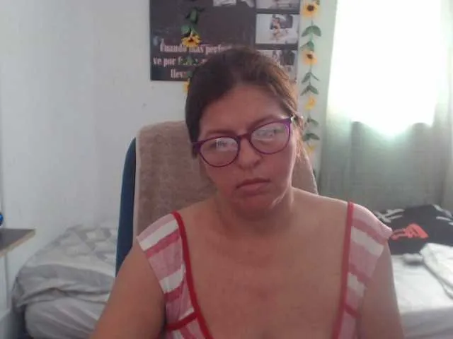 Live sex webcam photo for jellyfishhot #277180627