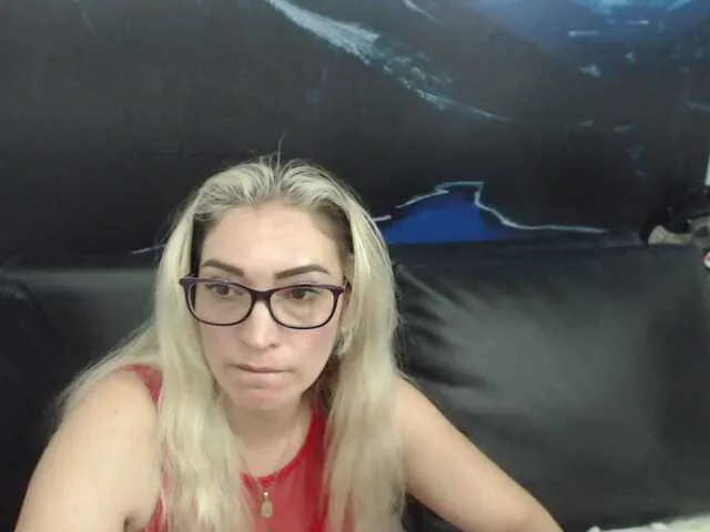 Live sex webcam photo for jeniferblanco #273288524