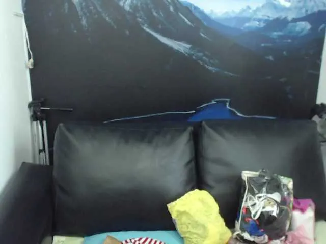 Live sex webcam photo for jeniferblanco #274118696