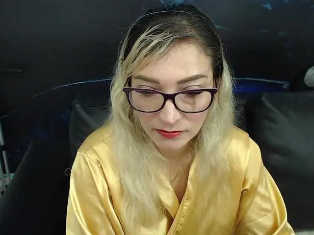 Live sex webcam photo for jeniferblanco #274291932