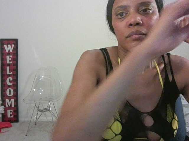 Live sex webcam photo for jenkini #277829443