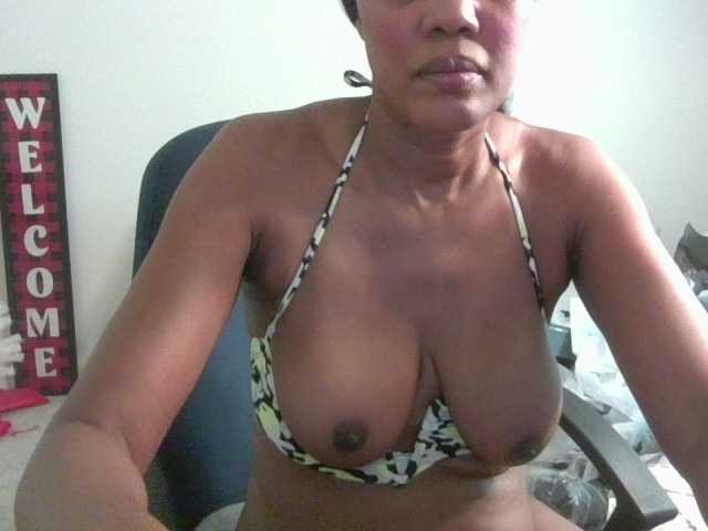 Live sex webcam photo for jenkini #278276260