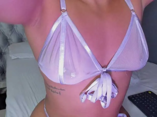 Live sex webcam photo for jenn-behrens #277122713