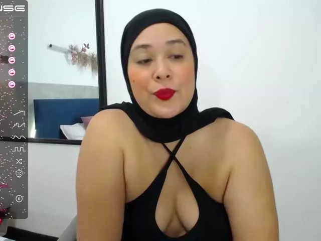 Live sex webcam photo for jennaa- #276057491