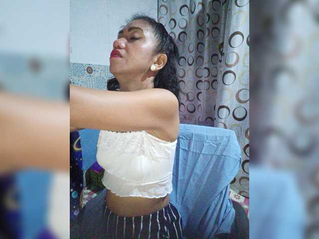 Live sex webcam photo for jennahshampoo #272203659