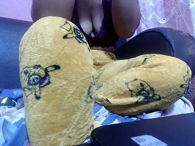 Live sex webcam photo for jenniella #290846443