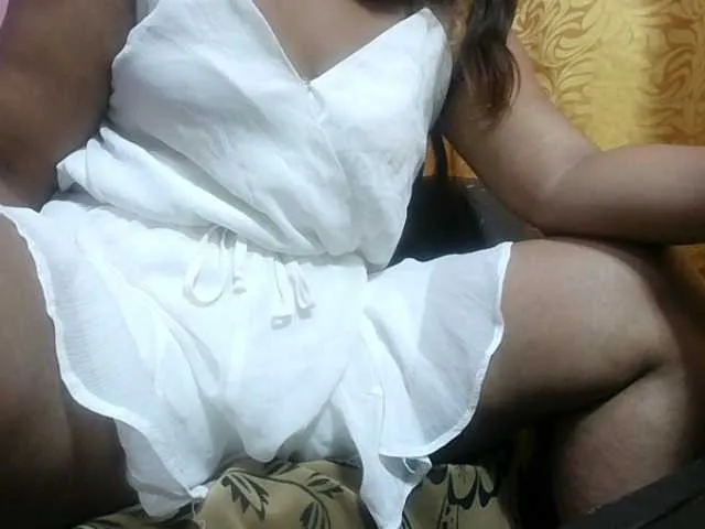 Live sex webcam photo for jenniella #291002545