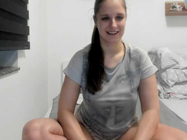 Live sex webcam photo for jennifer1177 #276850240