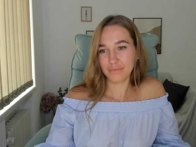 Live sex webcam photo for jennymoor #274542873