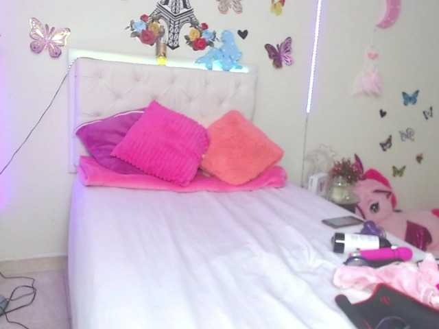 Live sex webcam photo for jennyssa #273498833