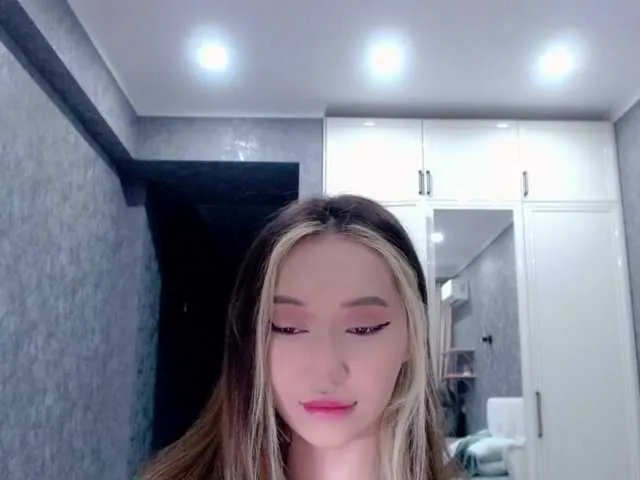 Live sex webcam photo for jenycouple #277644162